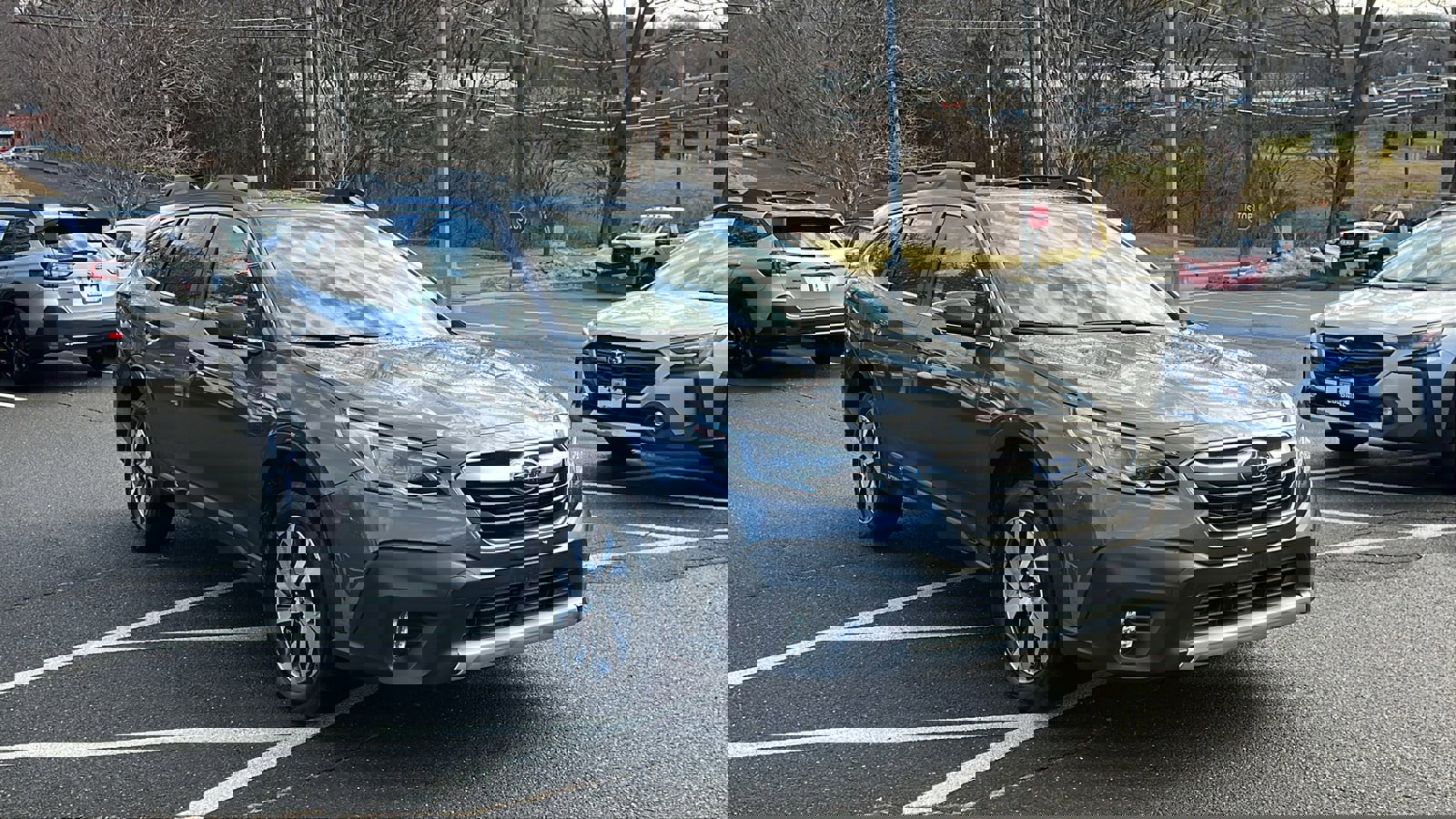 Certified 2022 Subaru Outback Limited XT image 3