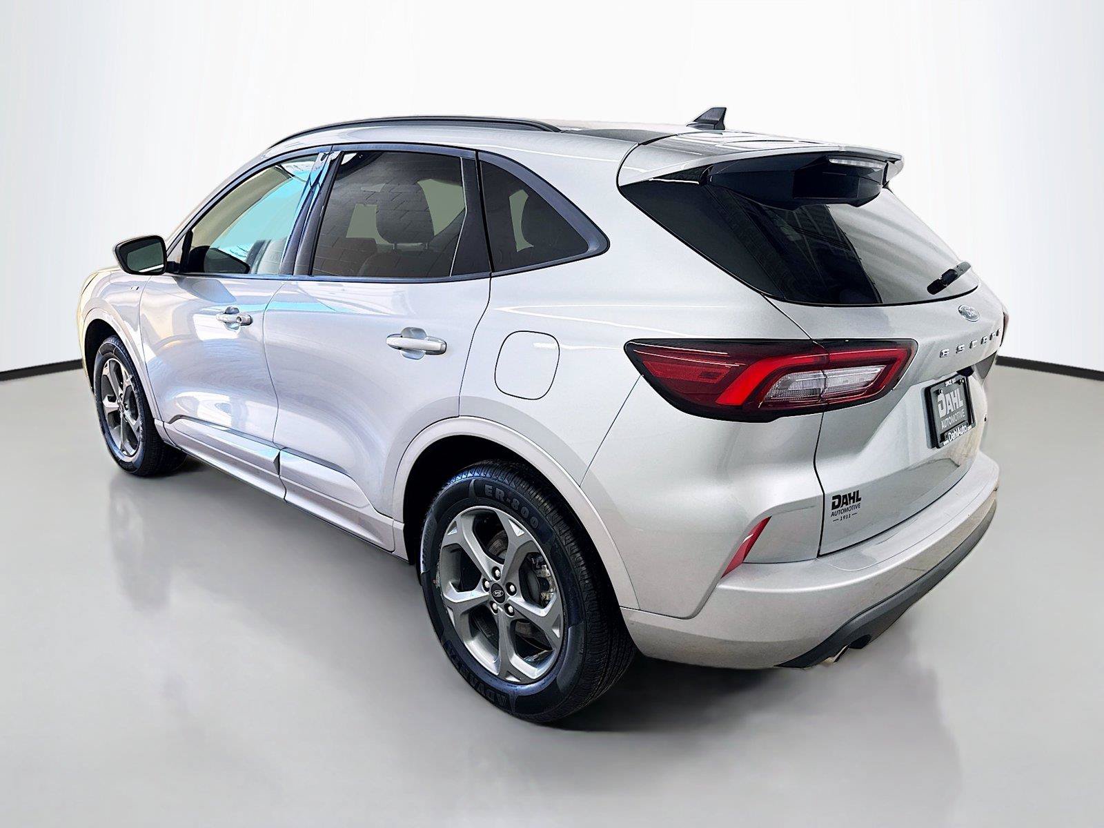 Used 2024 Ford Escape ST-Line AWD/4WD image 9