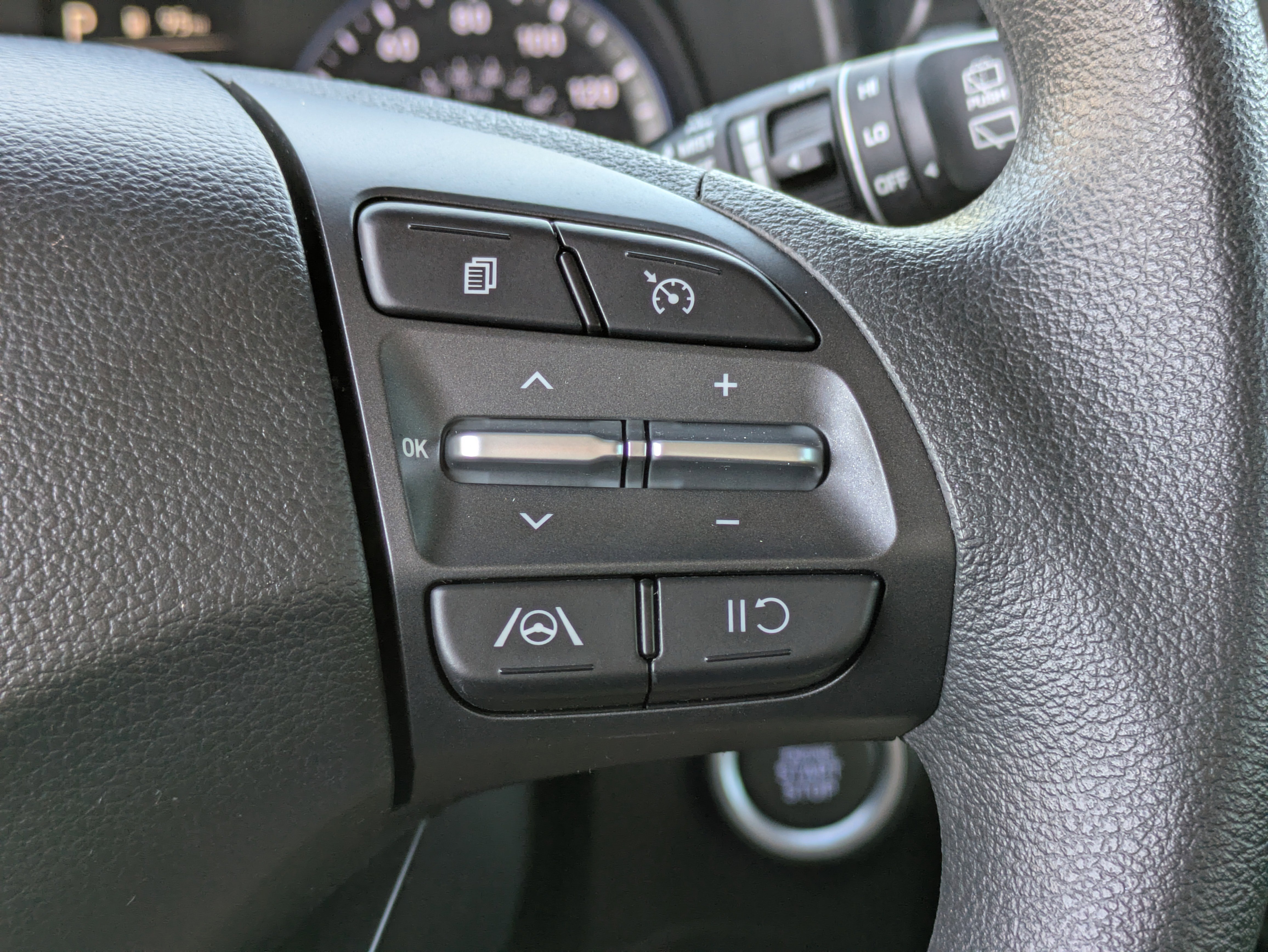 Used 2022 Hyundai Kona SEL w/ Cargo Package image 23