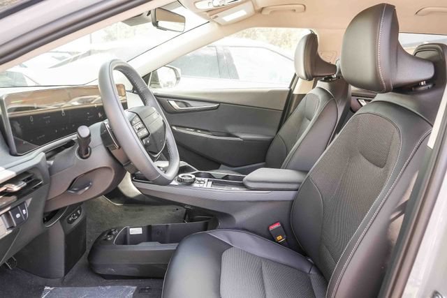 New 2026 Kia EV6 Light RWD image 10
