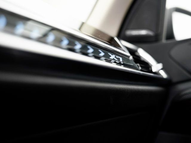 Used 2026 BMW X7 xDrive40i image 20