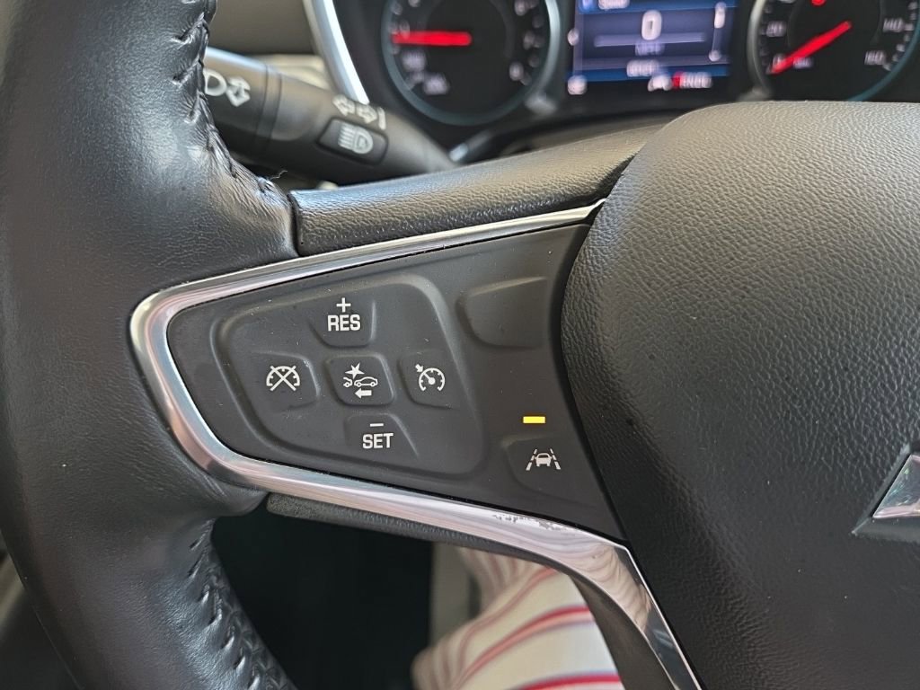 Used 2021 Chevrolet Equinox LT AWD/4WD image 19