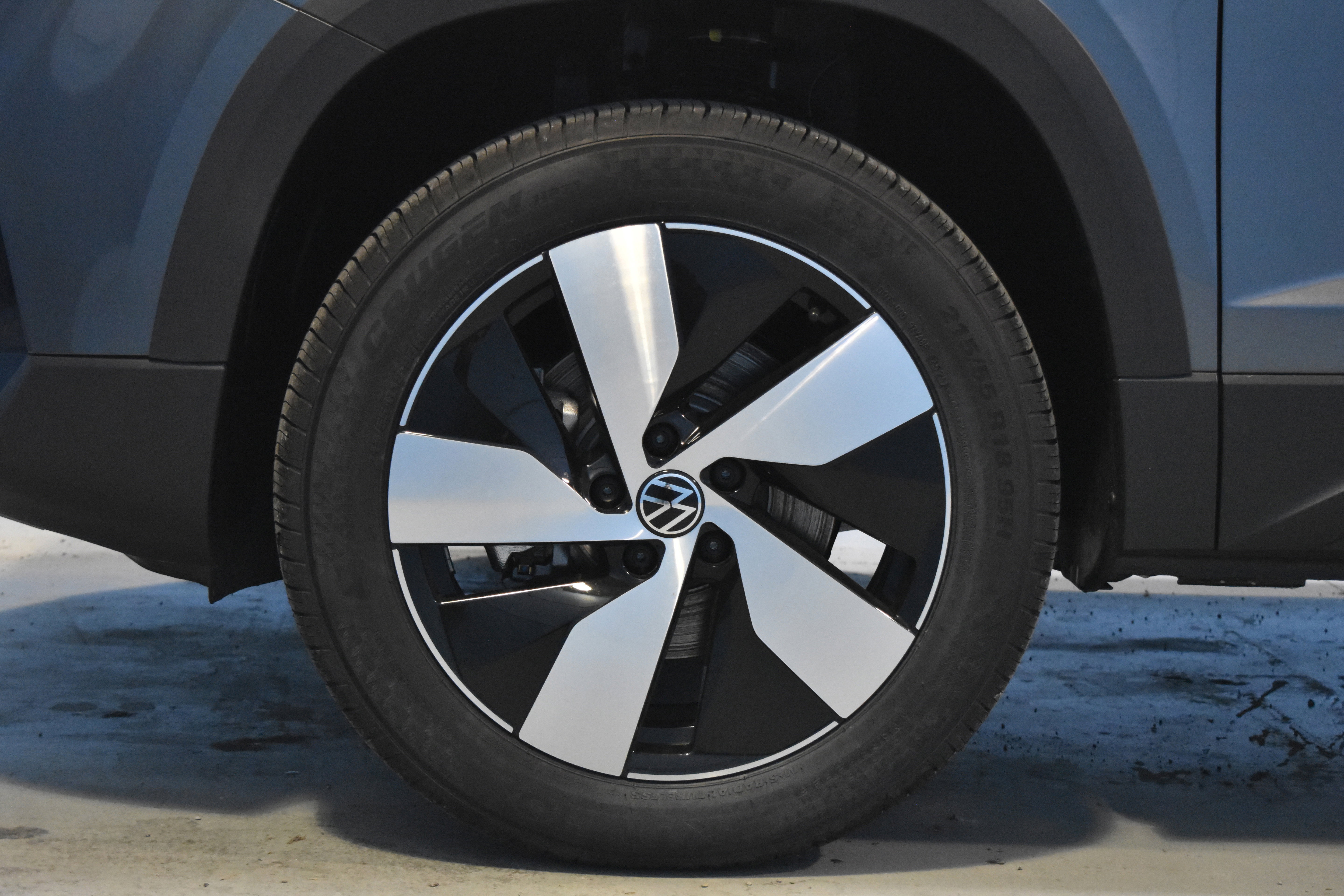 New 2026 Volkswagen Taos S image 19