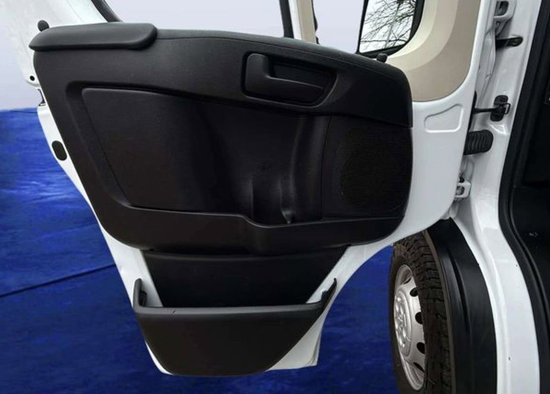 Used 2019 RAM ProMaster 2500 w/ Interior Convenience Group image 14