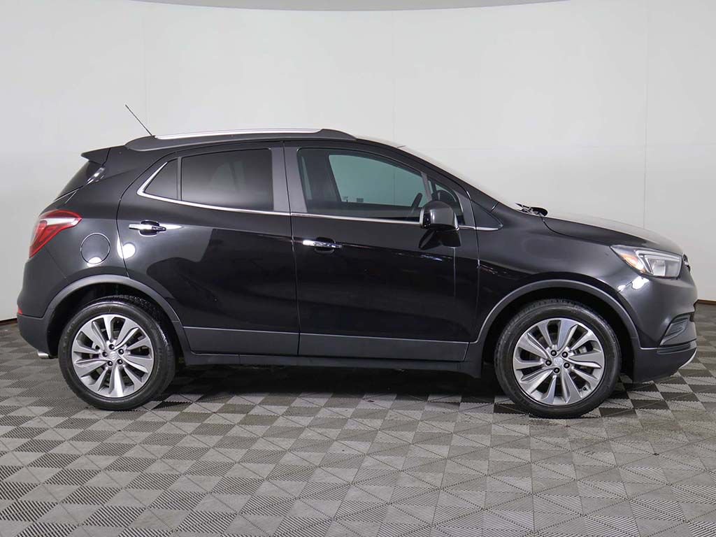 Used 2020 Buick Encore Preferred w/ Safety Package FWD image 15
