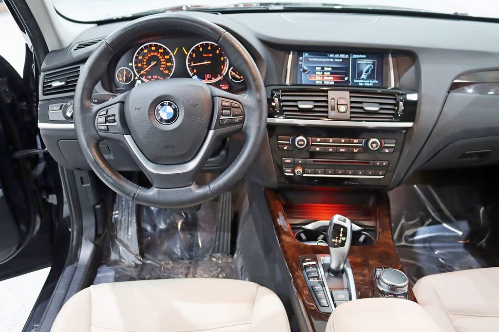 Used 2017 BMW X3 xDrive28i image 14