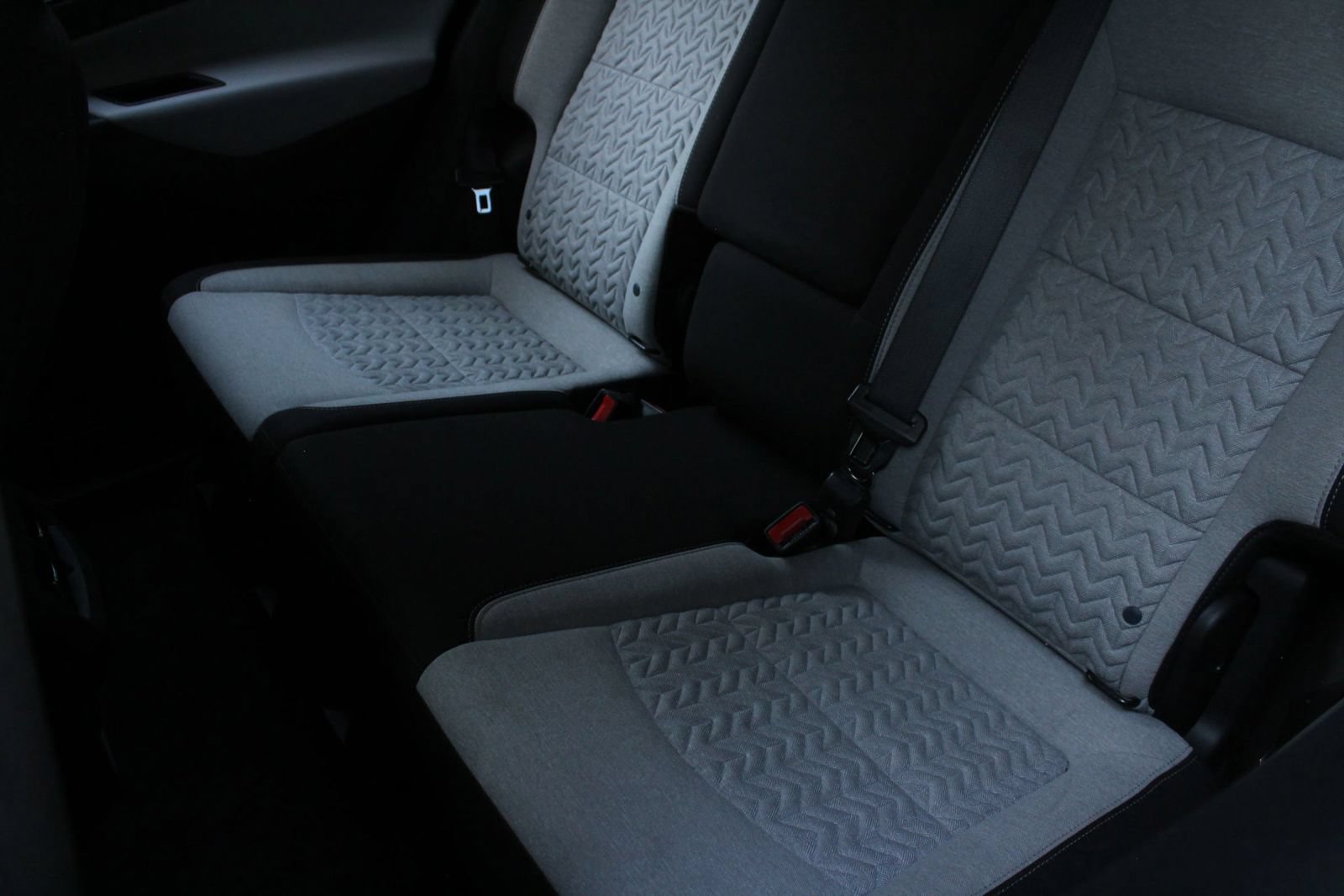 Used 2023 Chevrolet Equinox LS w/ LS Convenience Package FWD image 19