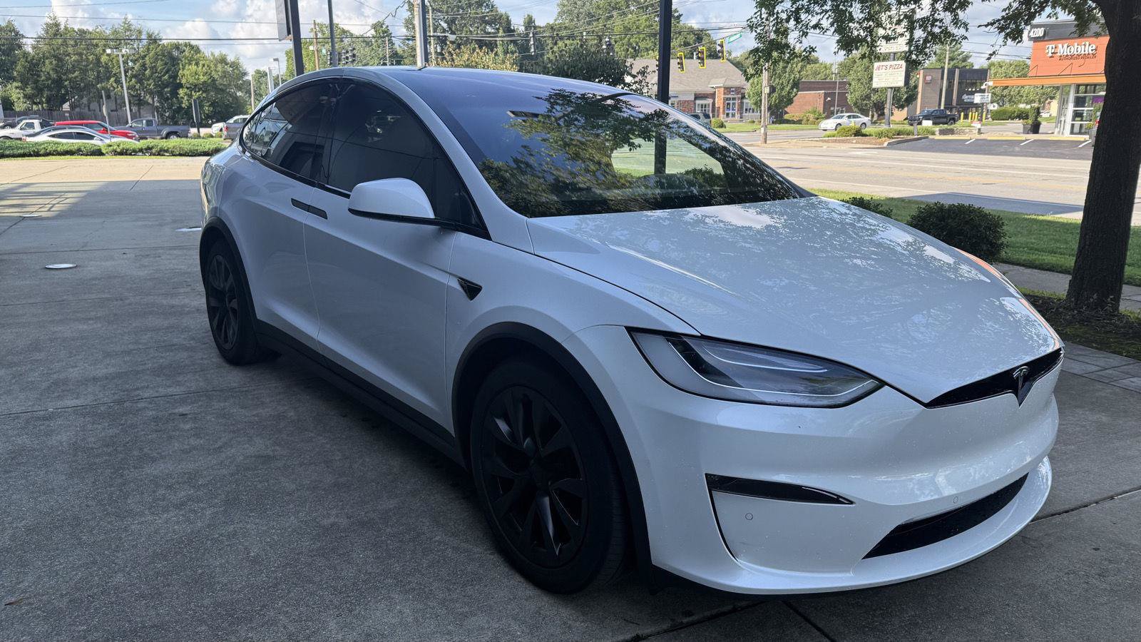 Used 2022 Tesla Model X AWD/4WD image 8