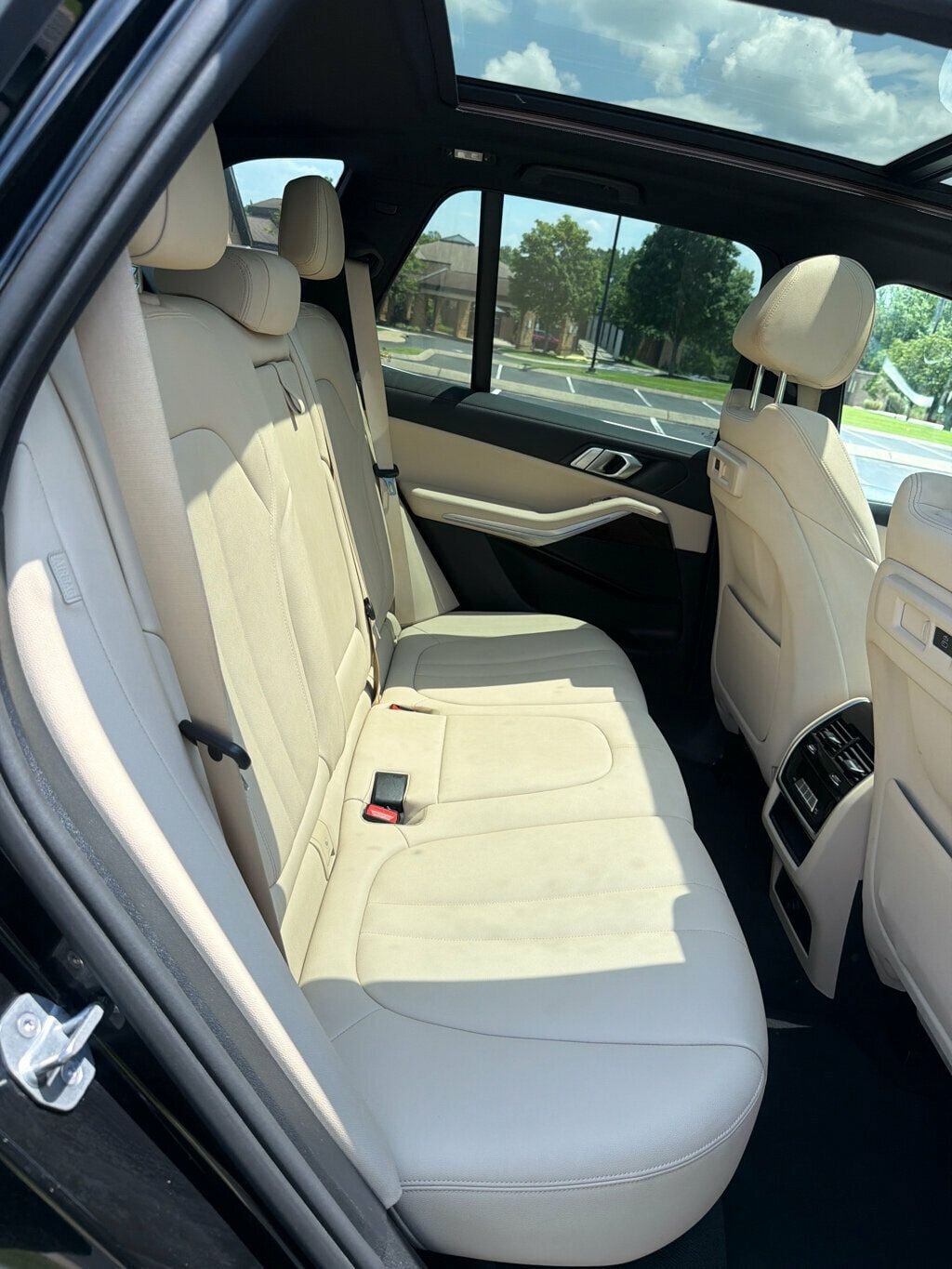 Used 2020 BMW X5 sDrive40i w/ Premium Package RWD image 14
