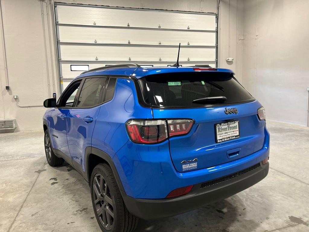 New 2026 Jeep Compass Latitude AWD/4WD image 8