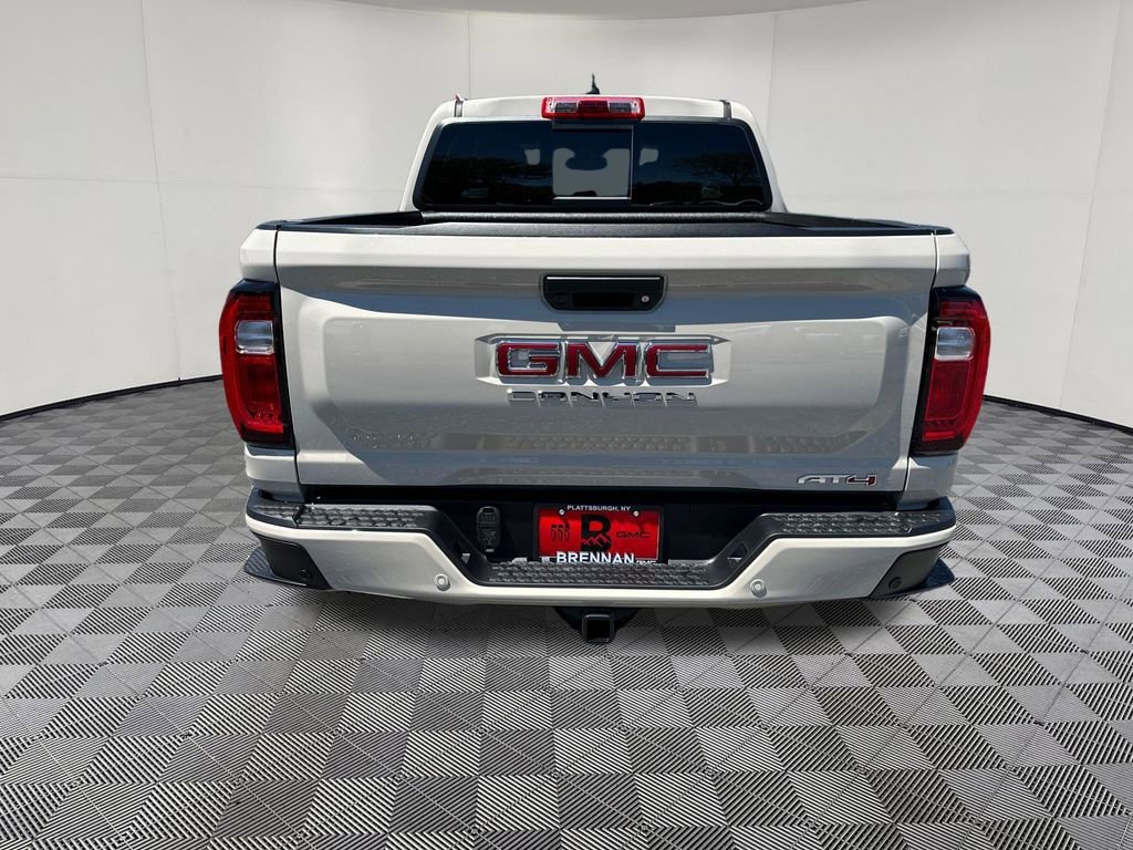 New 2026 GMC Canyon AT4 w/ AT4 Premium Package AWD/4WD image 4