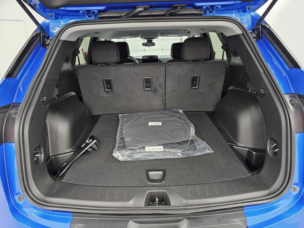 Used 2026 Chevrolet Blazer LT FWD image 27