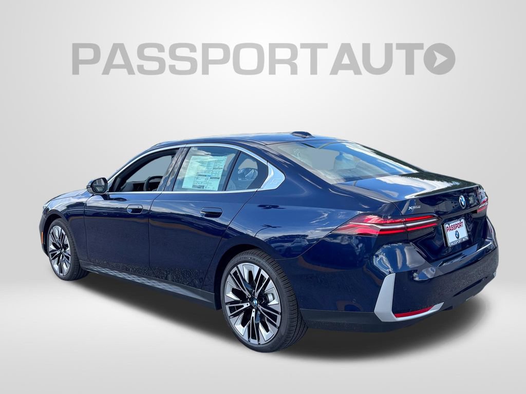 New 2027 BMW 530i xDrive w/ Premium Package AWD/4WD image 3