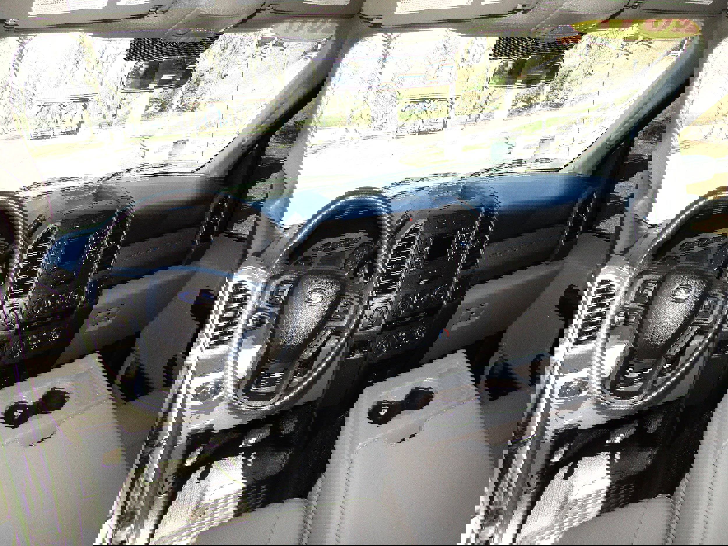 Used 2017 Ford F250 XL image 24