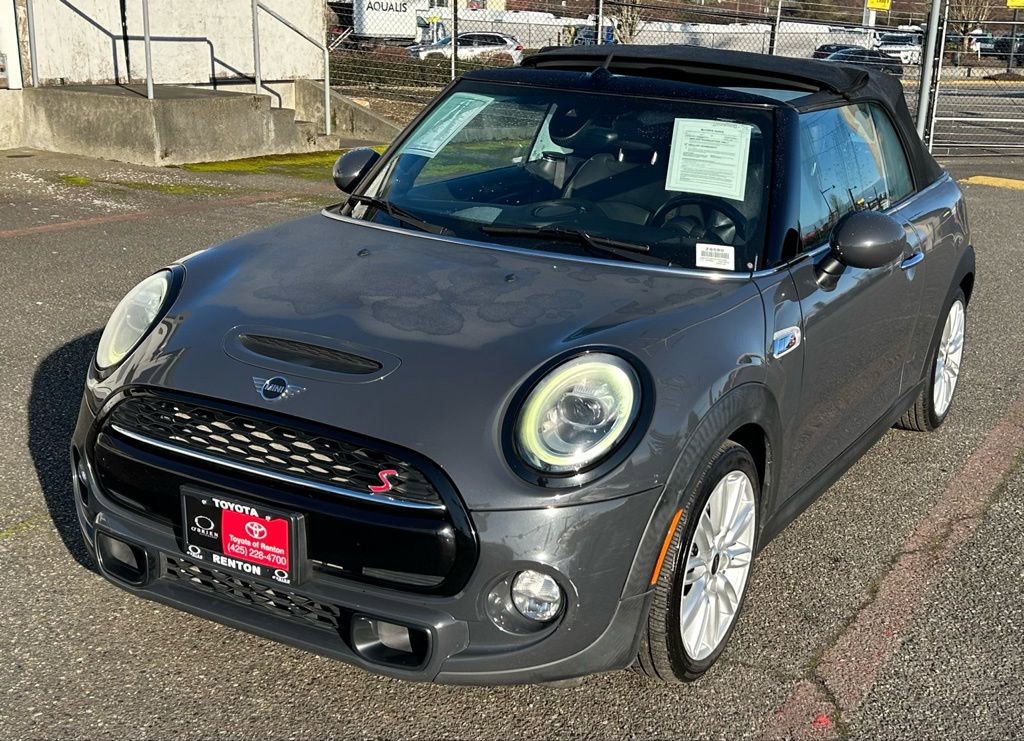 Used 2019 MINI Cooper S w/ Premium Package image 28