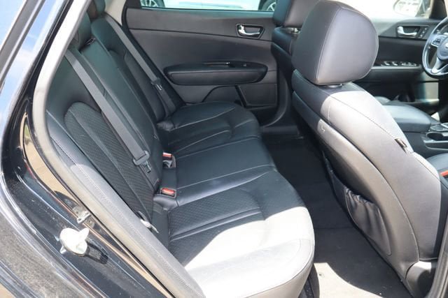 Used 2016 Kia Optima EX w/ Premium Package FWD image 17