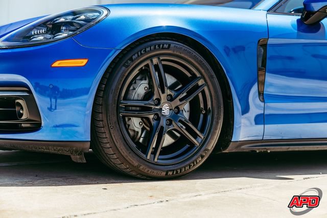 Used 2018 Porsche Panamera 4S AWD/4WD image 46