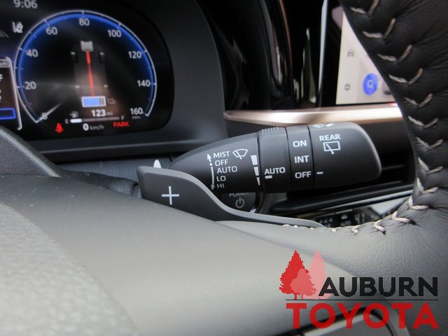 New 2025 Toyota Crown Signia image 14