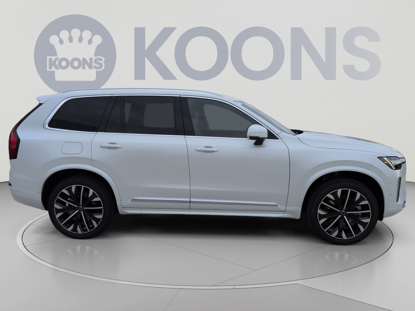 New 2026 Volvo XC90 T8 Plus w/ Protection Package Premier AWD/4WD image 12