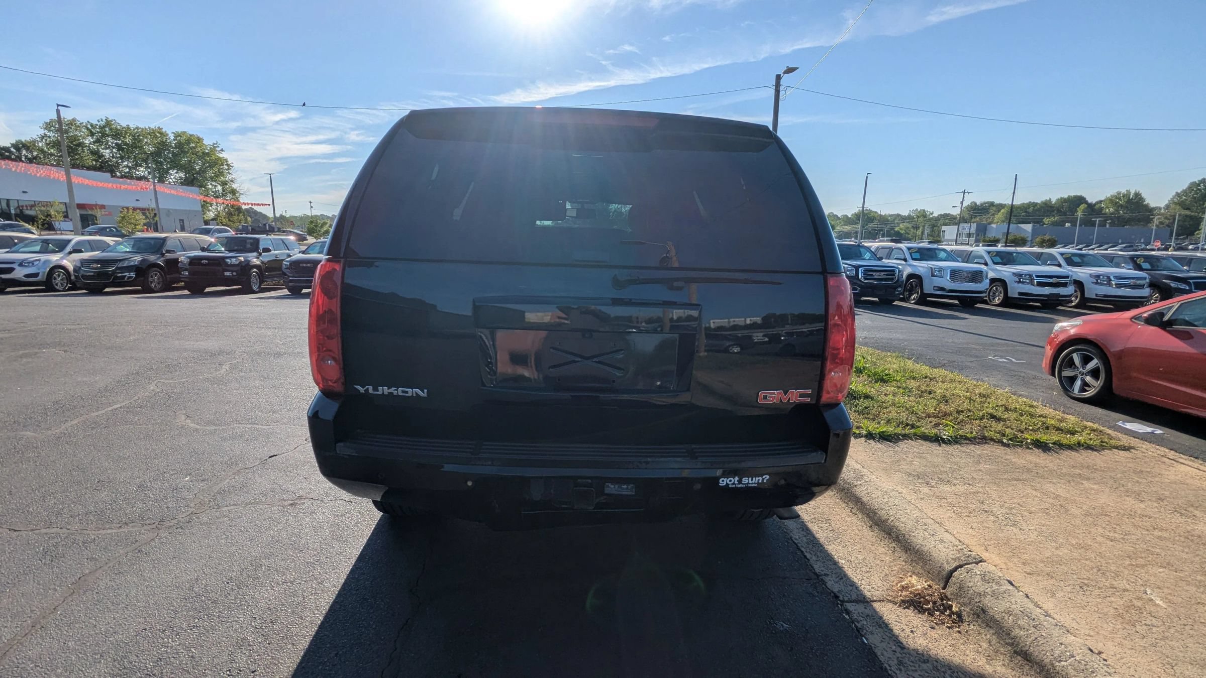 Used 2014 GMC Yukon SLT AWD/4WD image 6