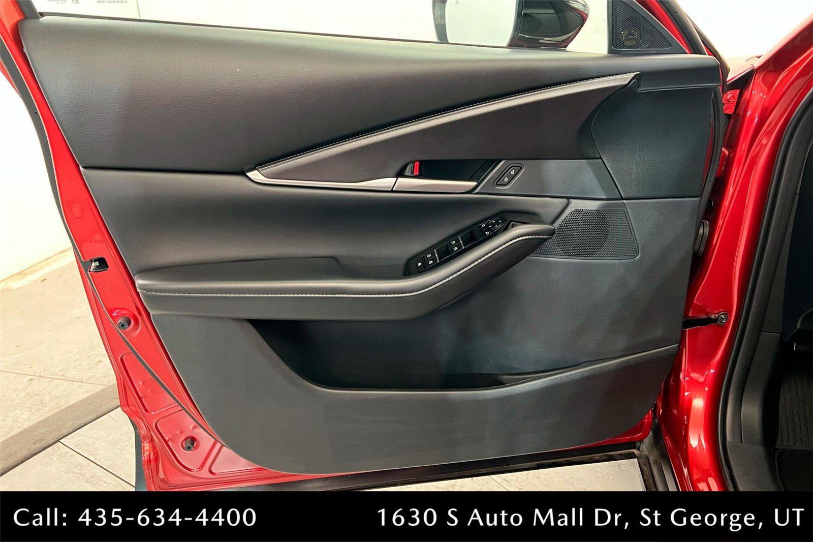 New 2025 MAZDA CX-30 AWD 2.5 S w/ Select Sport Pkg image 14