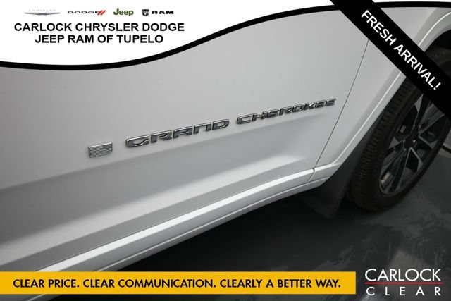 Used 2023 Jeep Grand Cherokee Overland w/ Luxury Tech Group IV AWD/4WD image 45