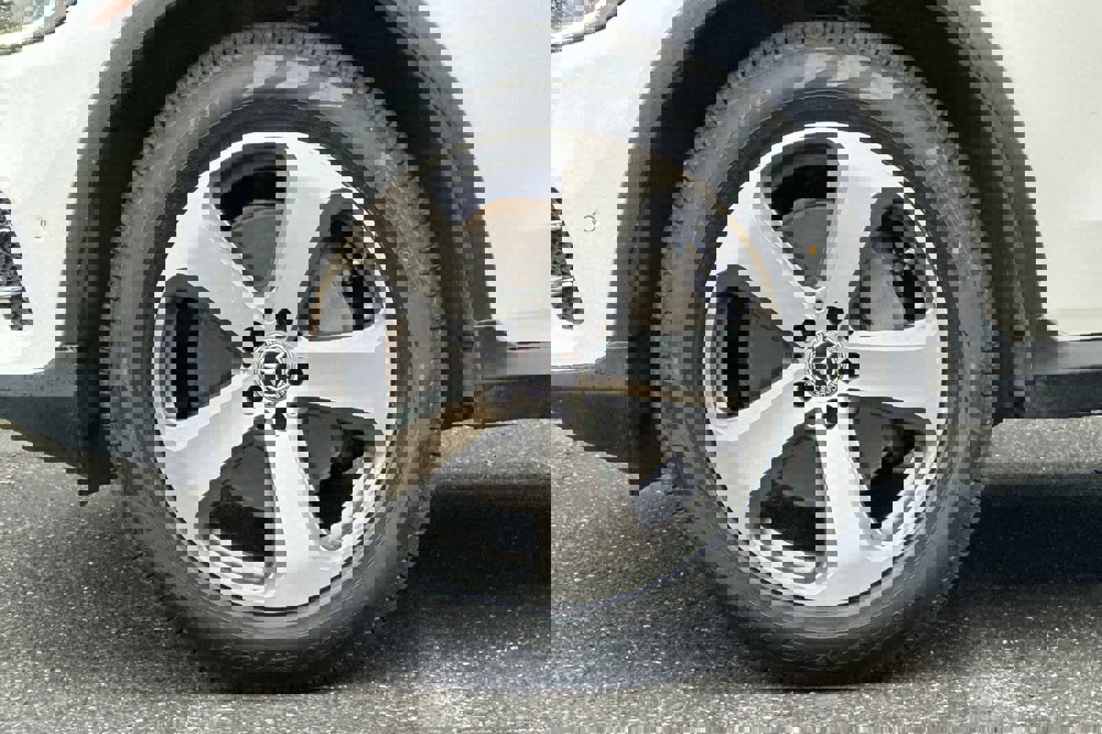 Used 2020 Mercedes-Benz GLC 300 4MATIC Coupe image 26