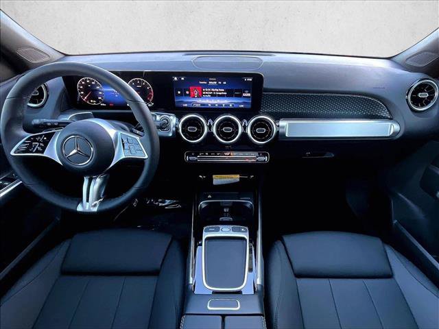 New 2026 Mercedes-Benz GLB 250 image 7