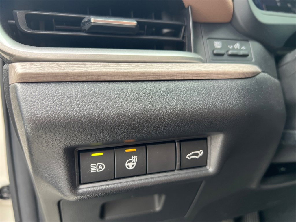 Used 2024 Toyota Grand Highlander Platinum image 15