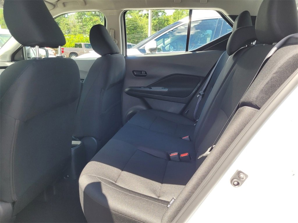 New 2025 Nissan Kicks Play S w/ Interior Electronics Package image 3