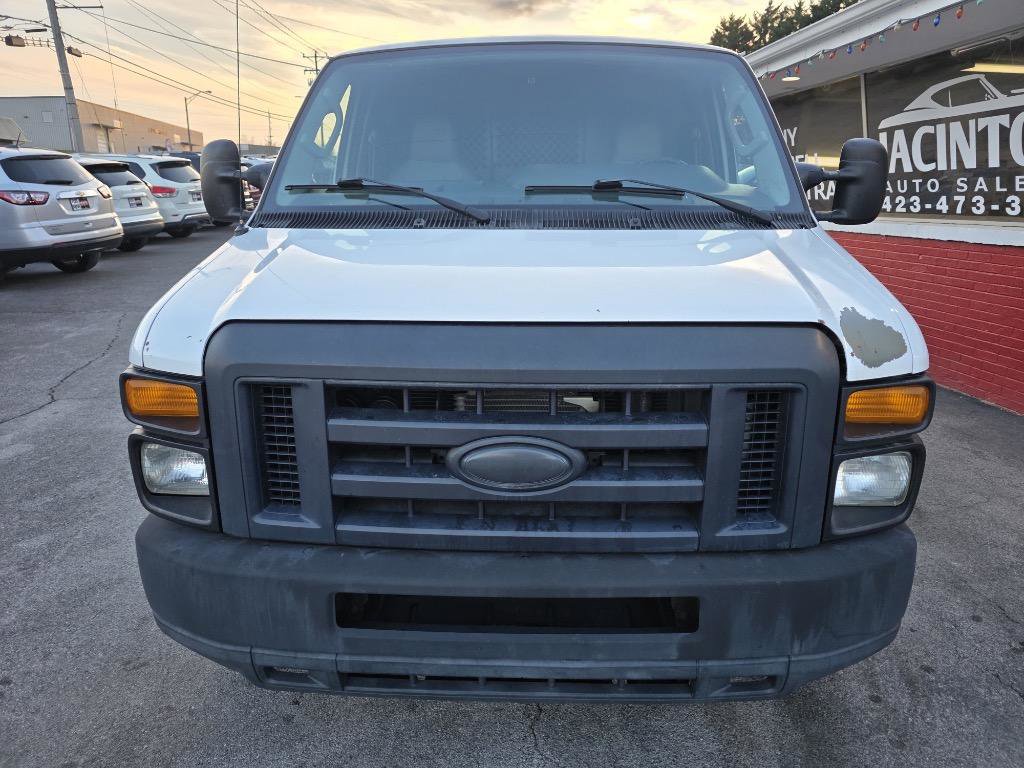 Used 2014 Ford E-150 and Econoline 150 RWD image 2