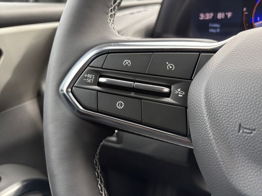 New 2026 Chevrolet Traverse LT w/ Enhanced Driving Package FWD image 19