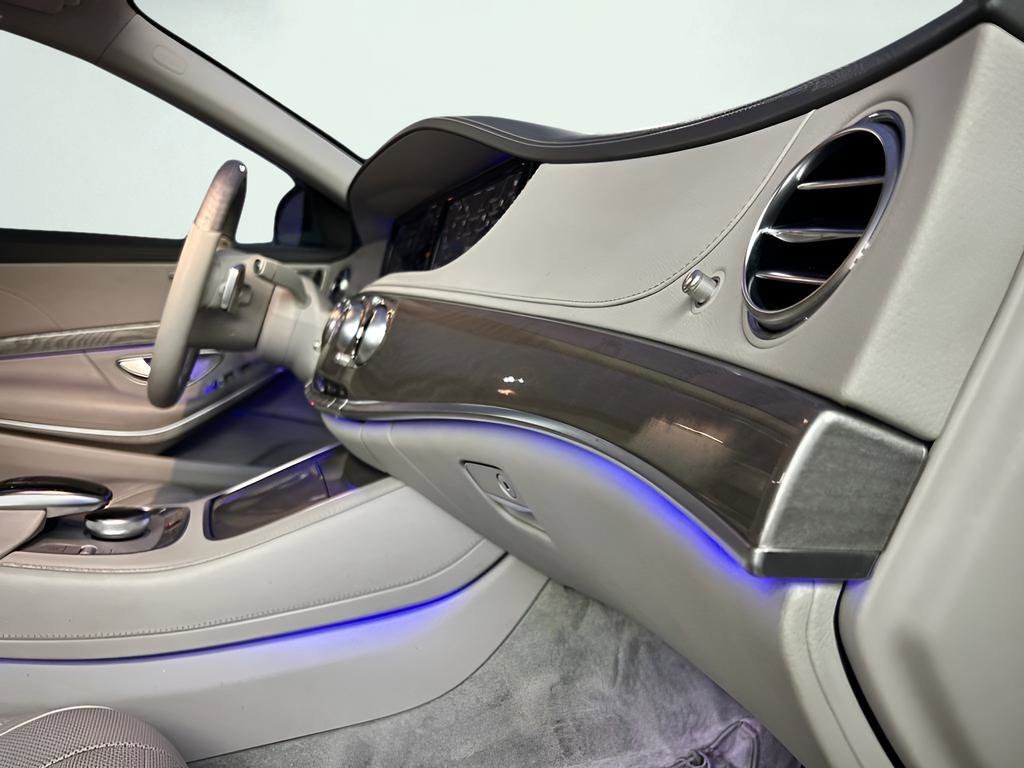 Used 2015 Mercedes-Benz S 550 Sedan image 37