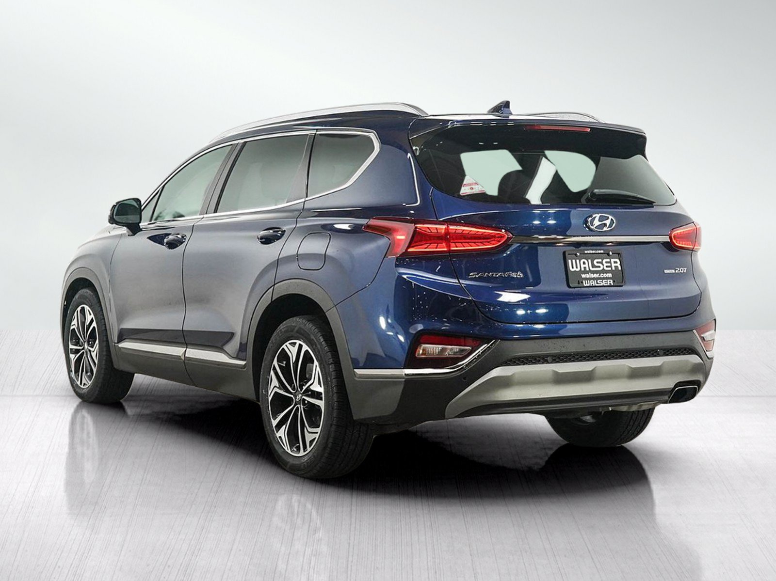 Used 2020 Hyundai Santa Fe Limited AWD/4WD image 3