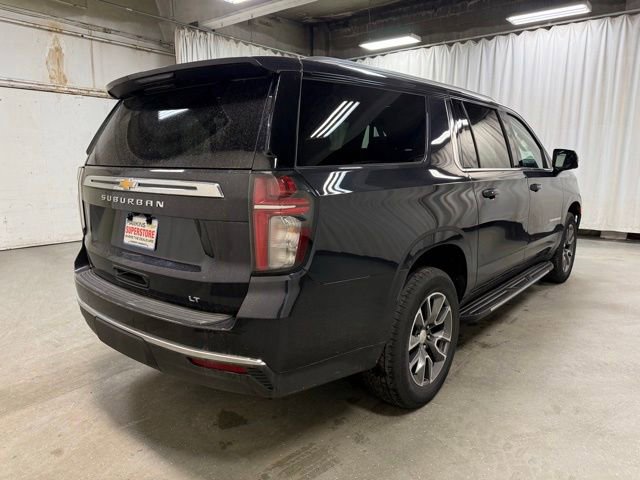 Used 2022 Chevrolet Suburban LT w/ Luxury Package AWD/4WD image 6