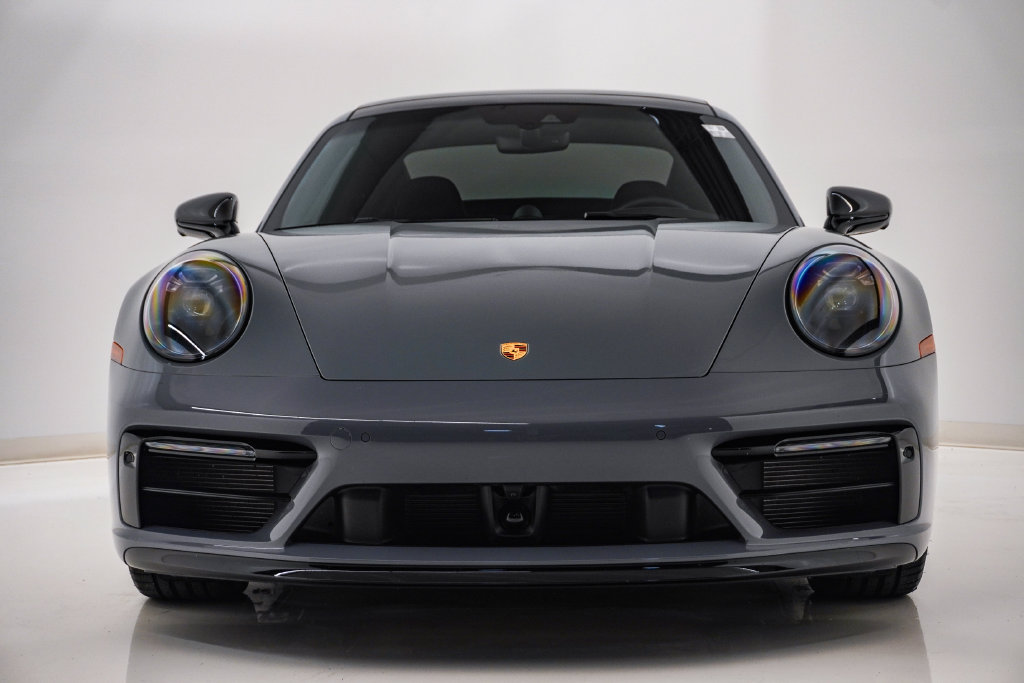 Certified 2024 Porsche 911 Carrera RWD image 6