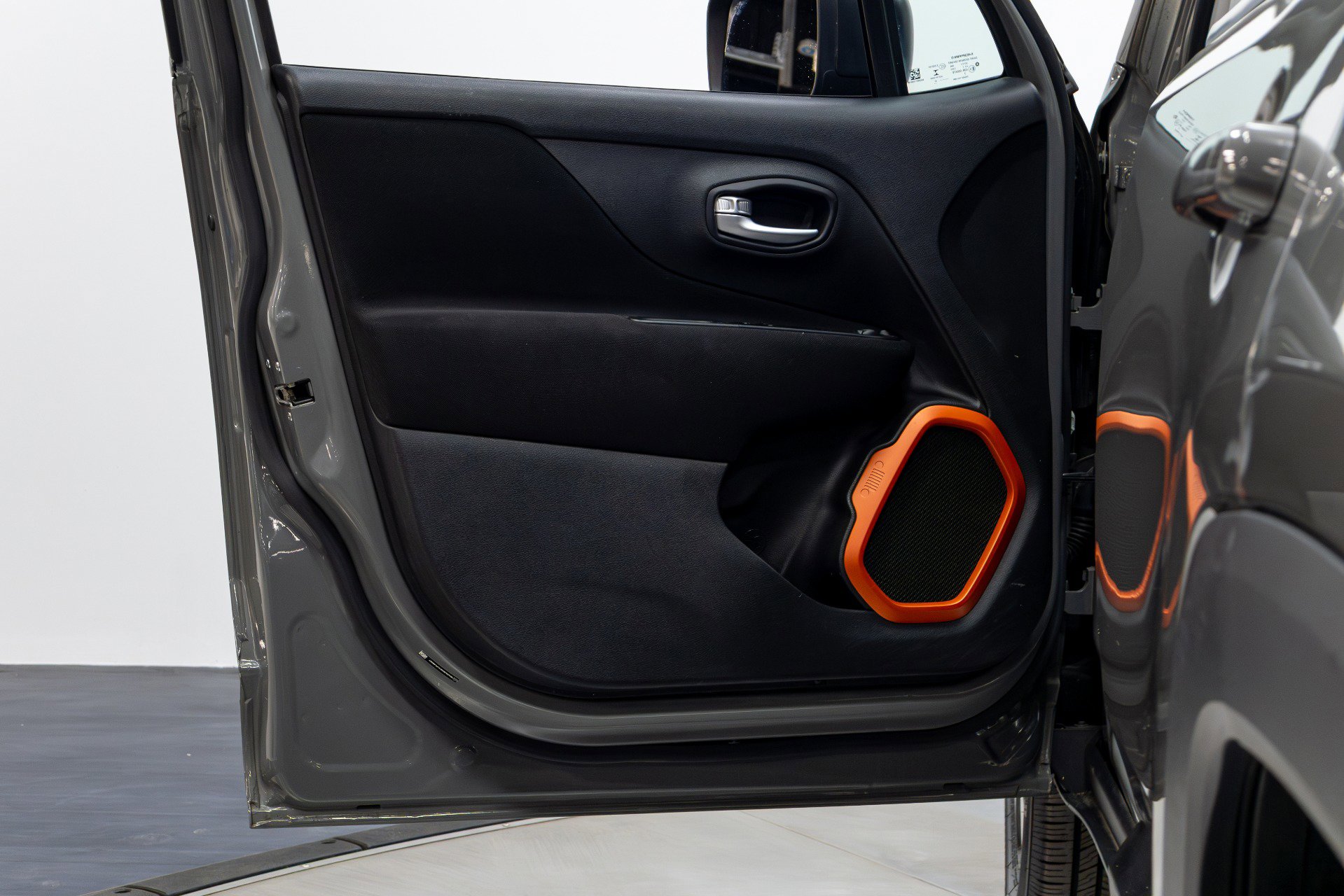 Used 2020 Jeep Renegade Sport image 53