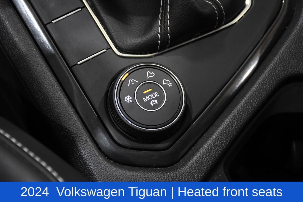 Used 2024 Volkswagen Tiguan SE AWD/4WD image 27