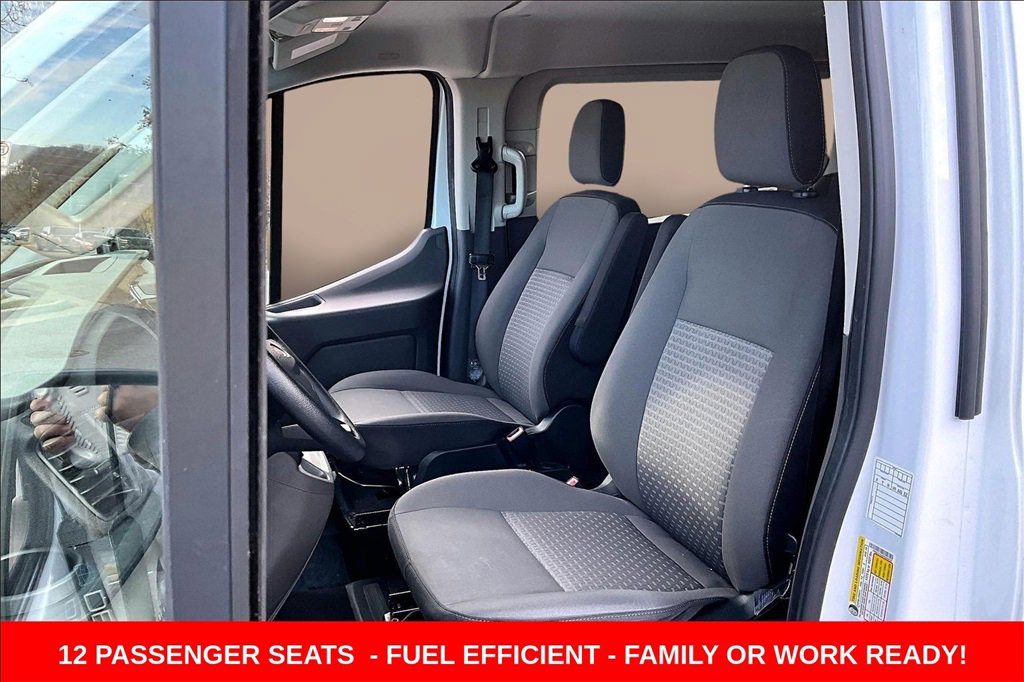 Used 2023 Ford Transit 350 XLT image 19