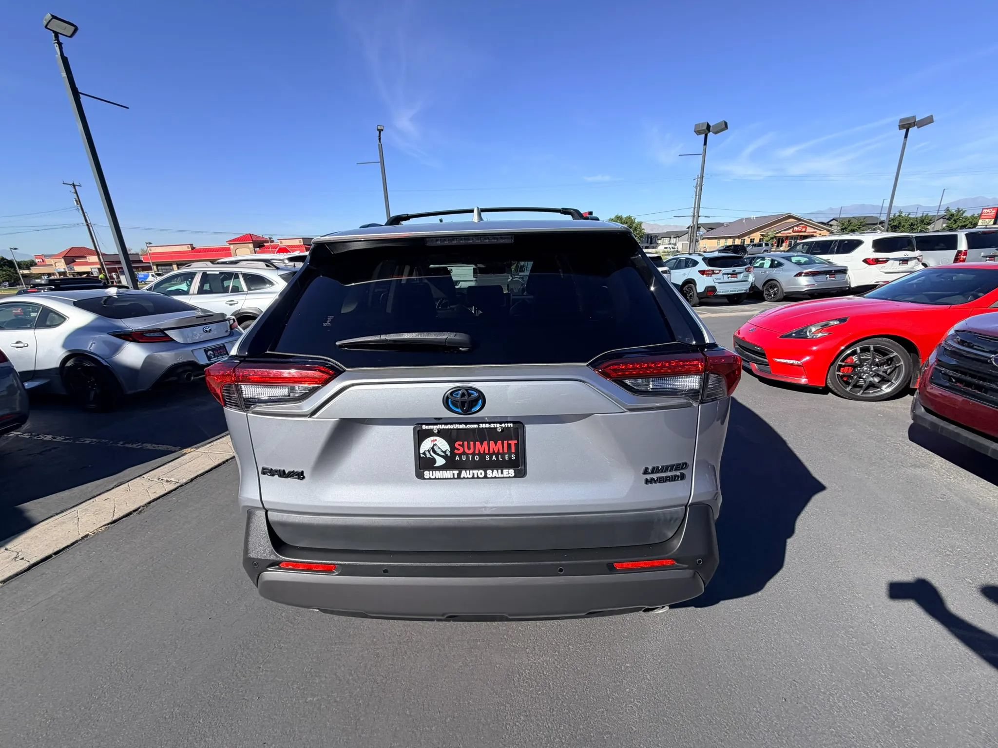 Used 2021 Toyota RAV4 Limited AWD/4WD image 5