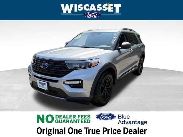 Certified 2022 Ford Explorer XLT w/ Equipment Group 202A image 16