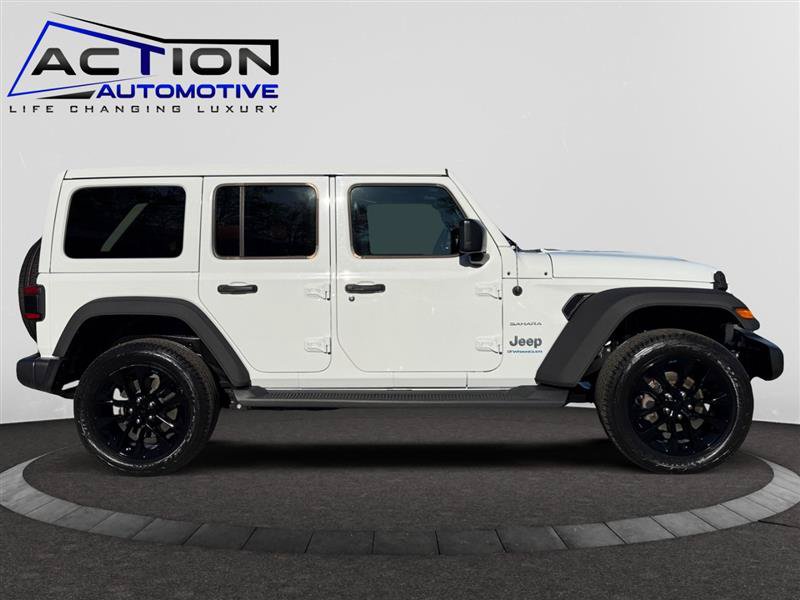 Used 2023 Jeep Wrangler Unlimited Sahara w/ Cold Weather Group AWD/4WD image 9