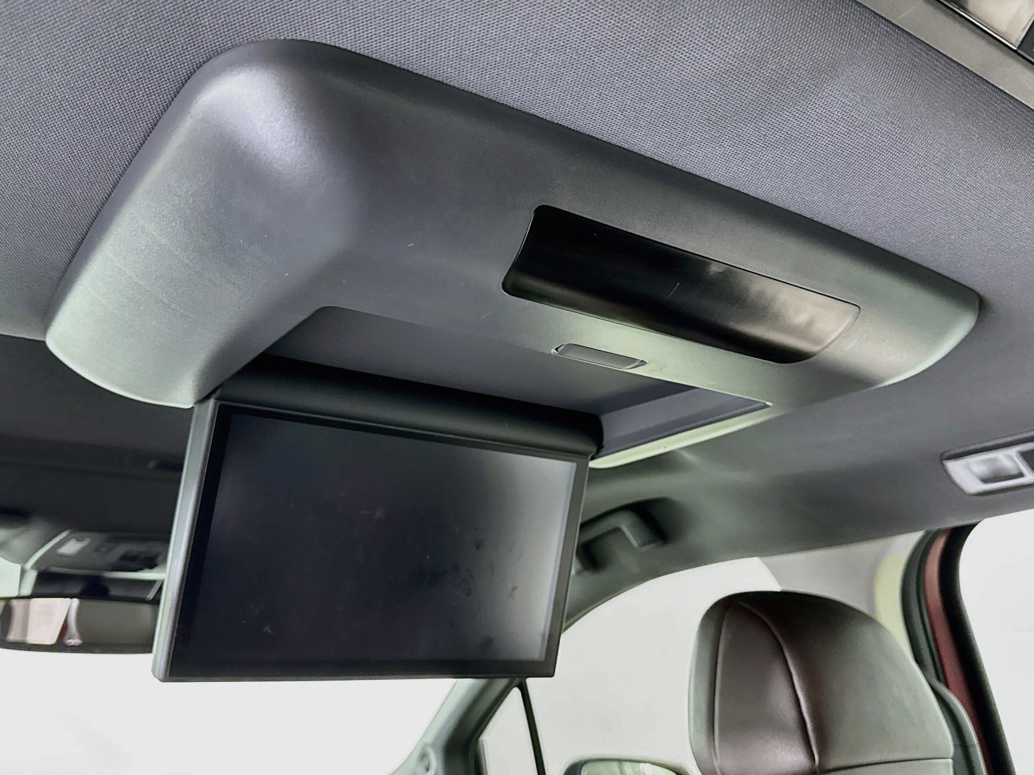 Used 2022 Toyota Sienna Platinum FWD image 27