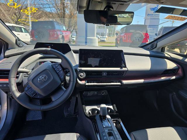 Used 2025 Toyota Prius Plug-In Hybrid w/ Limited Premium Package FWD image 19