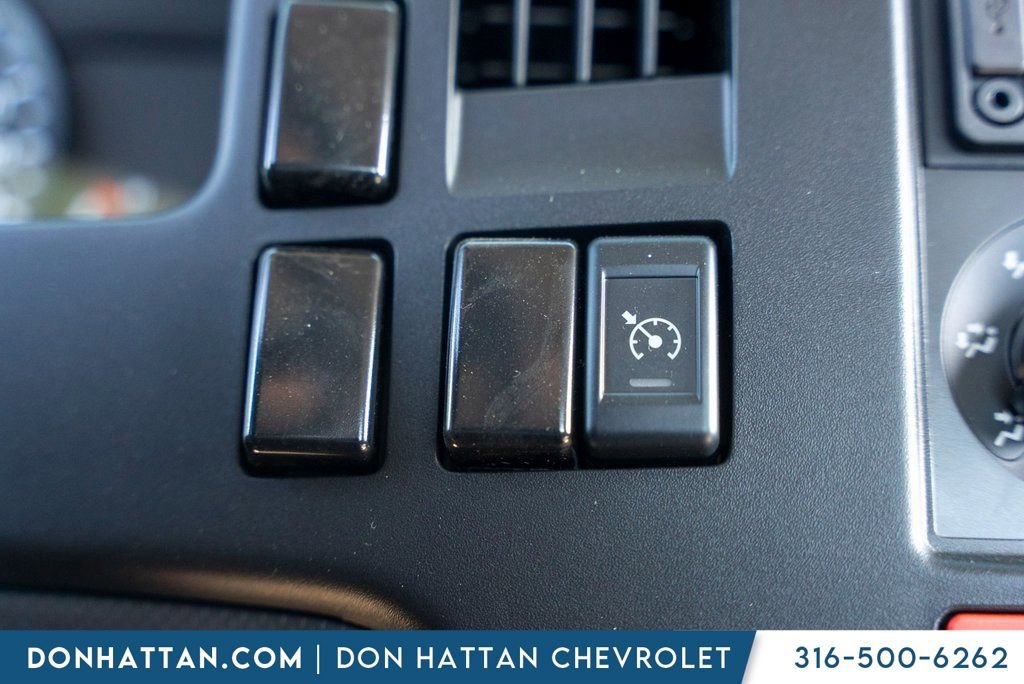 New 2025 Chevrolet Low Cab Forward image 10