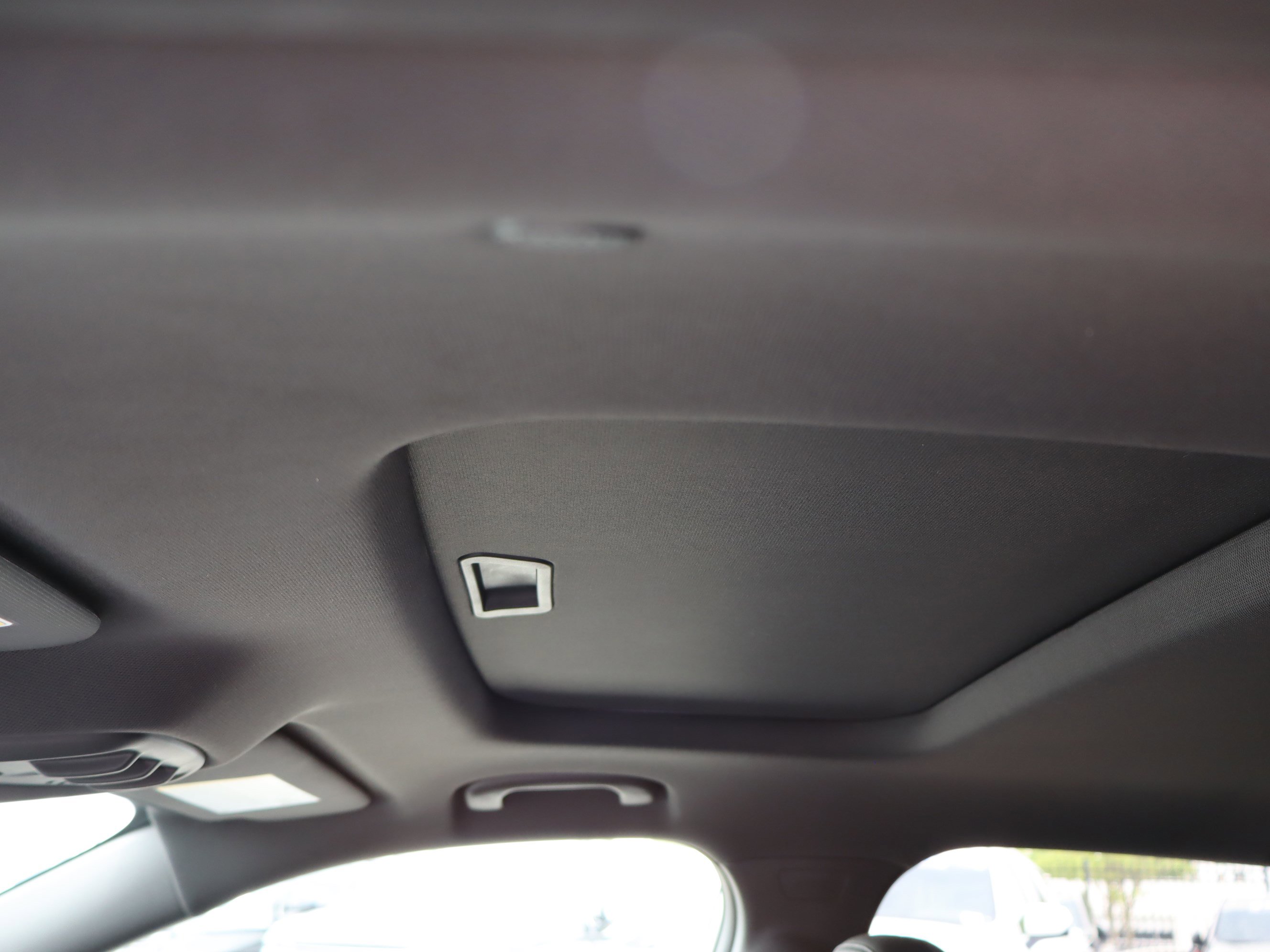 Certified 2024 Chevrolet Trax RS w/ Sunroof Package FWD image 19