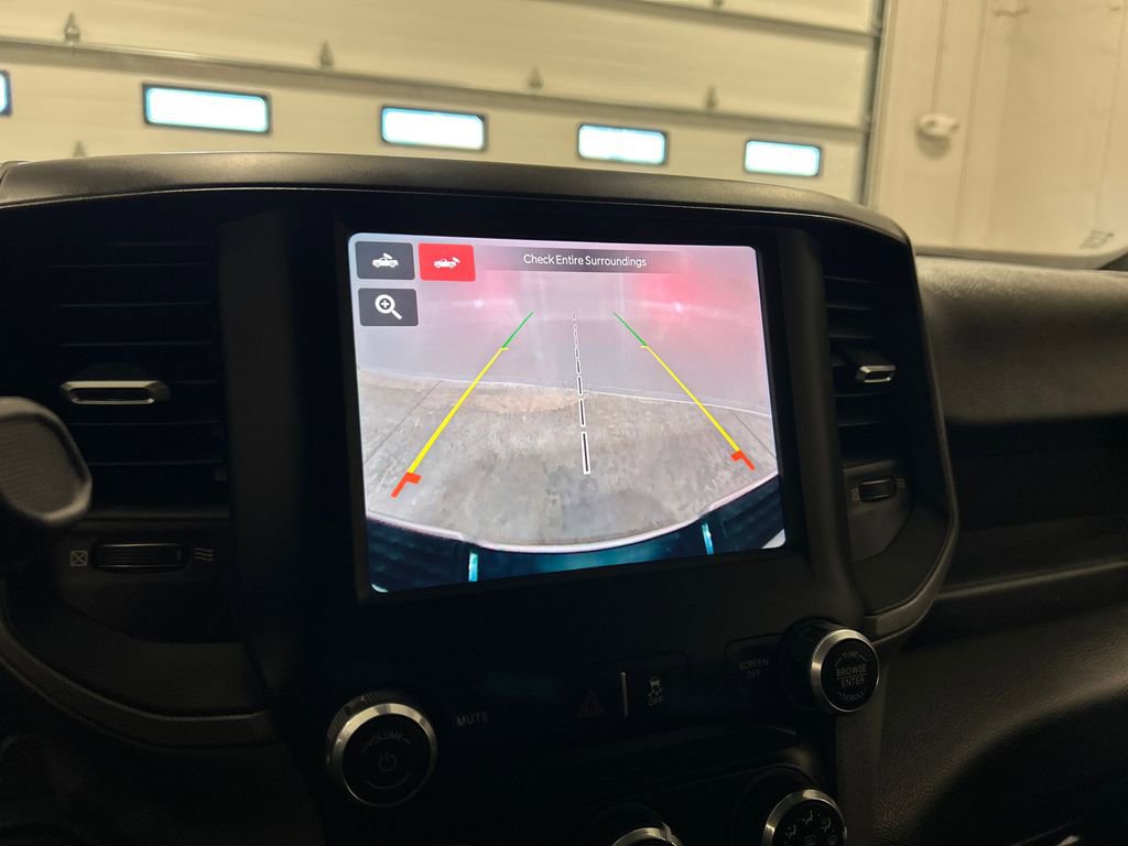 Used 2024 RAM 3500 Tradesman w/ Chrome Appearance Group image 22