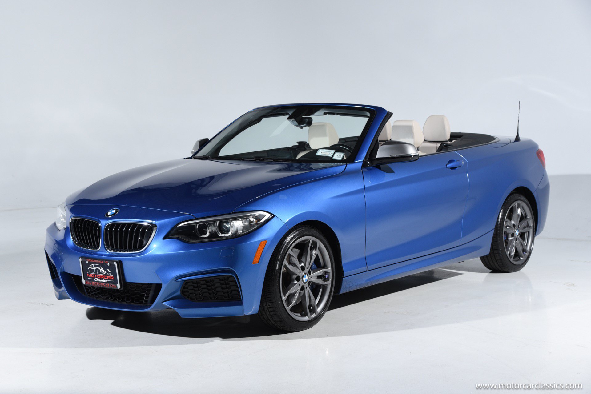 Used 2016 BMW M235i xDrive Convertible AWD/4WD image 4