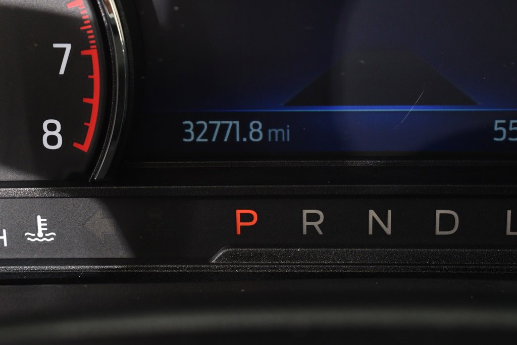 Used 2022 Ford Explorer XLT w/ Equipment Group 202A image 28