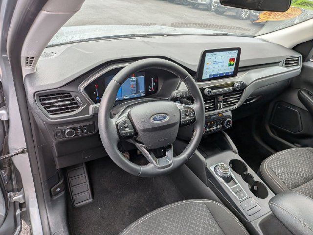 Certified 2024 Ford Escape Active AWD/4WD image 8